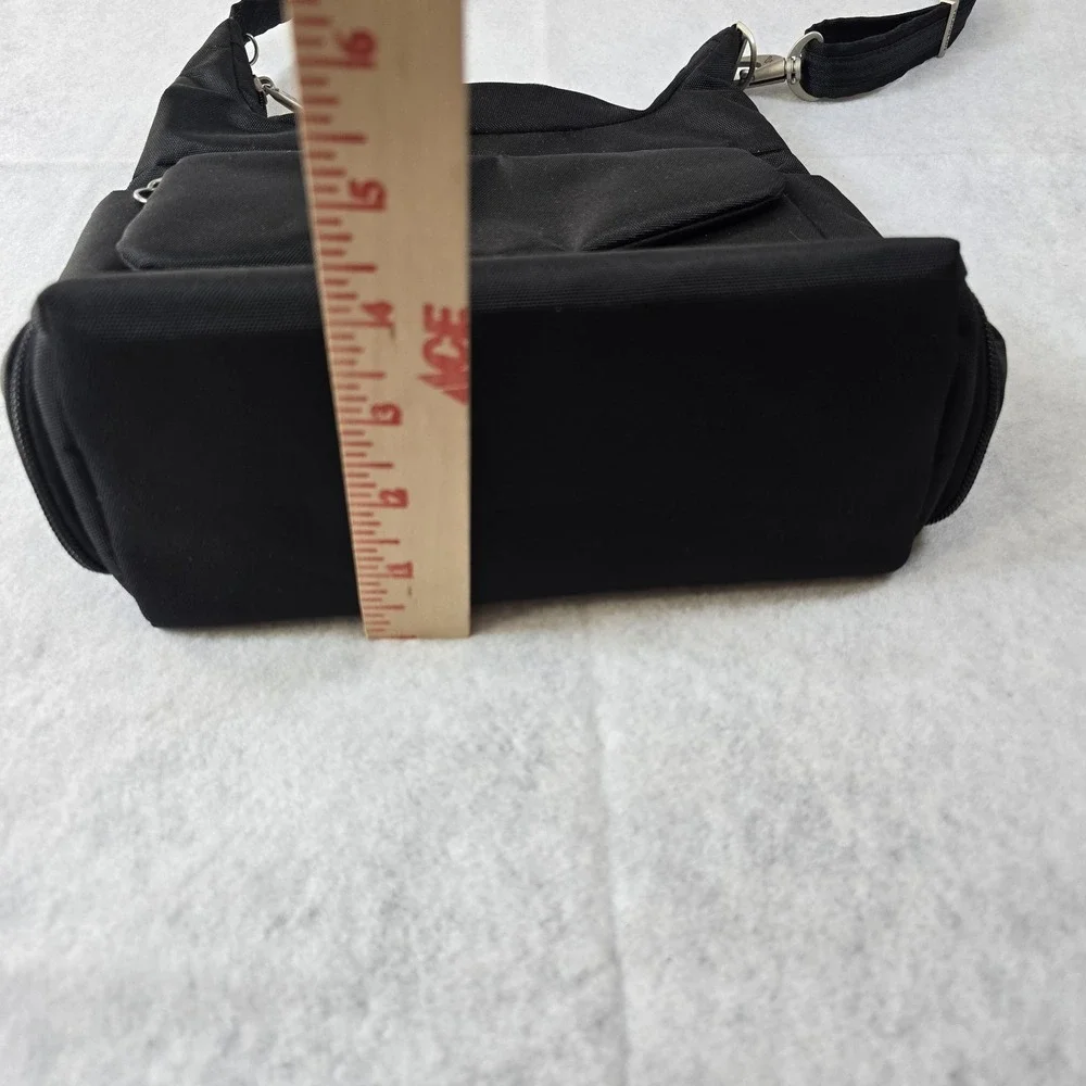 Travelon Anti-Theft Classic Messenger Bag, Black Handbag